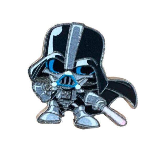 Disney Trading Pin Star Wars Cuties Darth Vader - Picture 1 of 2